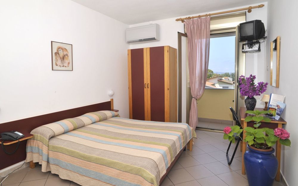 Hotel Mistral Alghero Exterior photo